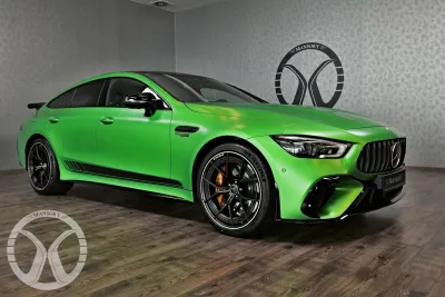 Mercedes-Benz - E